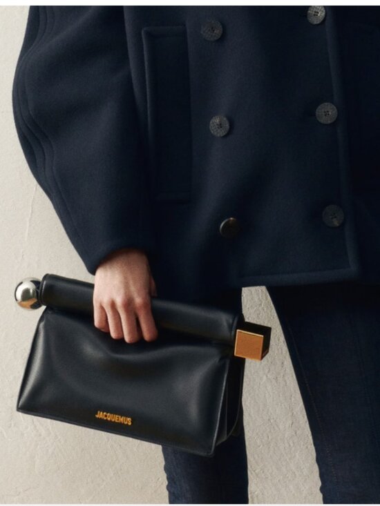 Jacquemus Handbags - Jacquemus -  Rond Carré clutch bag
